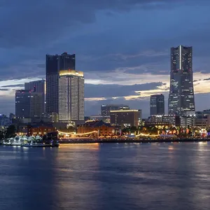 Apa & Yokohama Bay Tower Йокогама